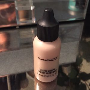 Mac Lustre Drops Touche Bronzante in Pink Rebel