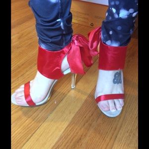 Red High Heels, Playboy,