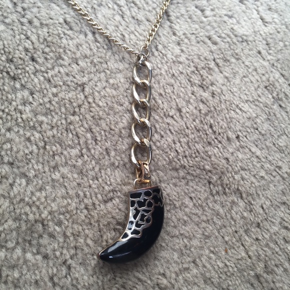 3 Necklace Bundle - Picture 3 of 4
