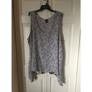 Torrid gray top