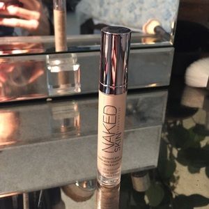 Urban Decay Naked Skin Concealer in Light Neutral