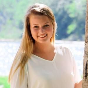 Meet your Posher, Julianne