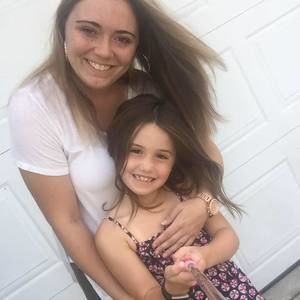 Meet your Posher, Stephanie