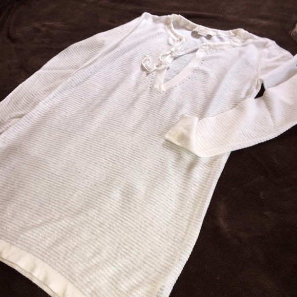 LOFT   Light weight cream tunic