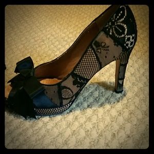 Heels black and pink lace sz 7
