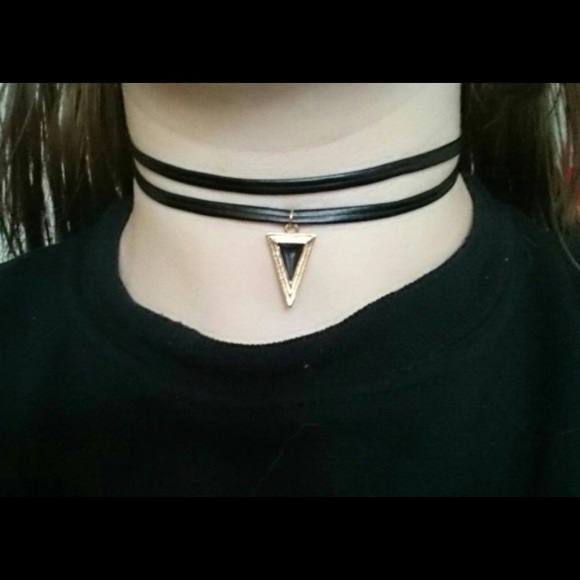 💟Double Layer Choker with Black Triangle💟 - Picture 2 of 2