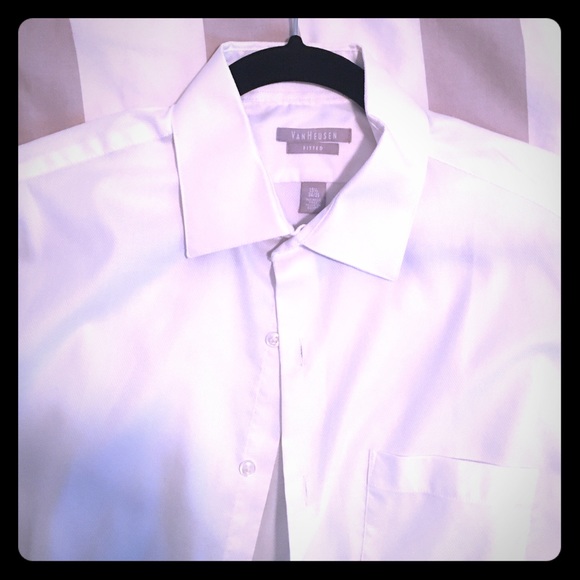 VAN HEUSEN white pattern dress shirt