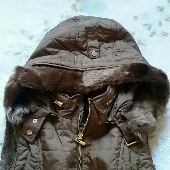 1 left! Quilted vest detachable hood NWT - Picture 4 of 4