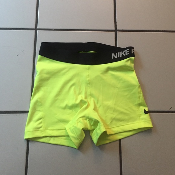 Yellow Nike Pro Shorts!BLACK FRIDAY SALE!