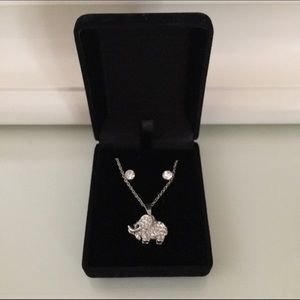 Elephant Cubic Zirconia Necklace w Studs