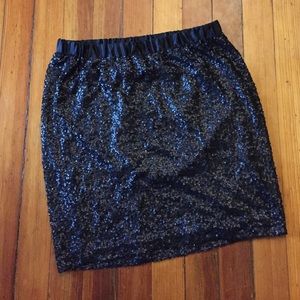 Black sequin skirt, size 18/20