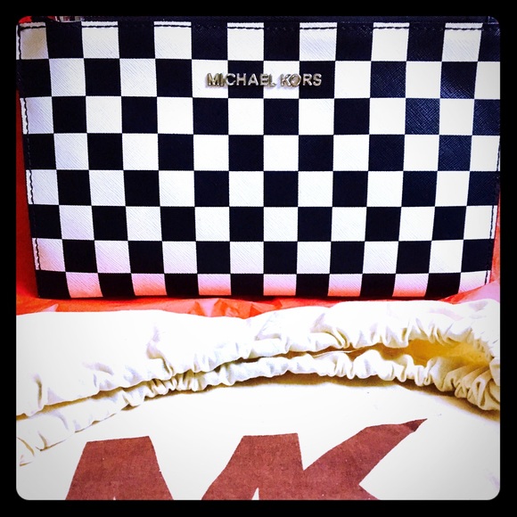 MK MICHAEL KORS Black n White Checkered Clutch