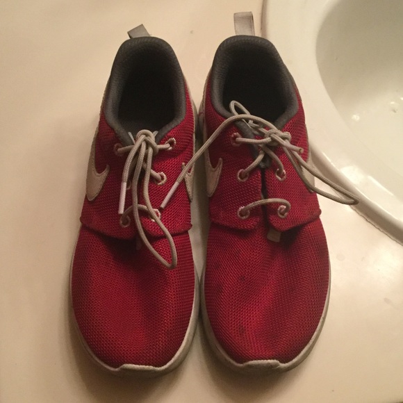 Size 2 youth Nike shoes