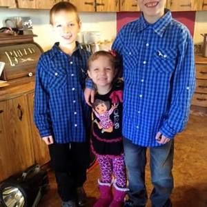 Meet your Posher, Crystal