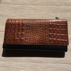 Brahmin Cocoa Melbourne Siri Tri-Fold Wallet