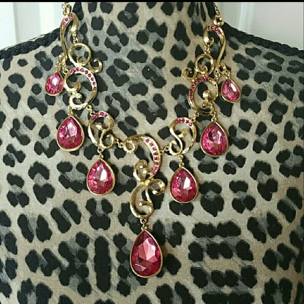 Pink Rhinestones Statement Necklace