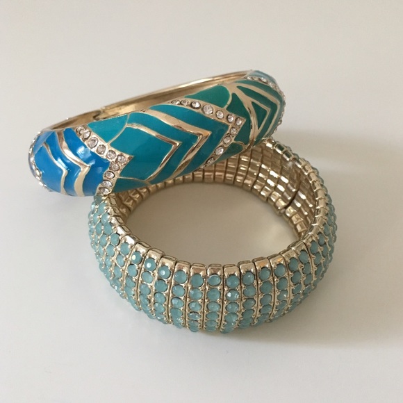 Aqua bangle set