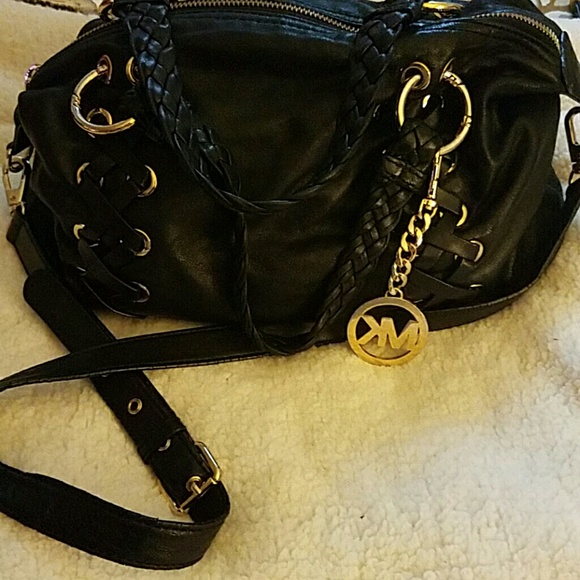 MICHEAL Kors Leather purse, with MK
