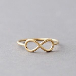 Infinity ring