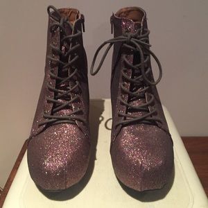 Multi colored sparkle litas