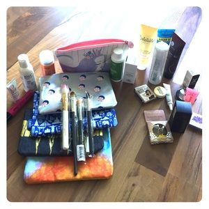 (29 Piece) Ipsy Sample Bundle!