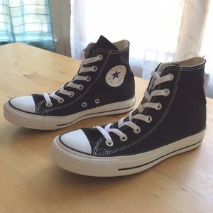 CONVERSE Chuck Taylor All Star high tops