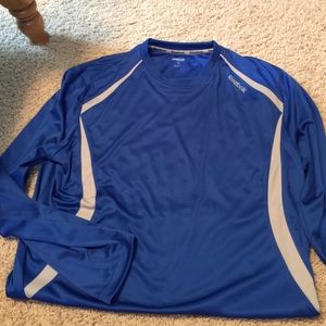 Men's active shirt