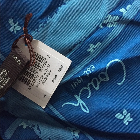 Coach Scarf - Picture 2 of 2