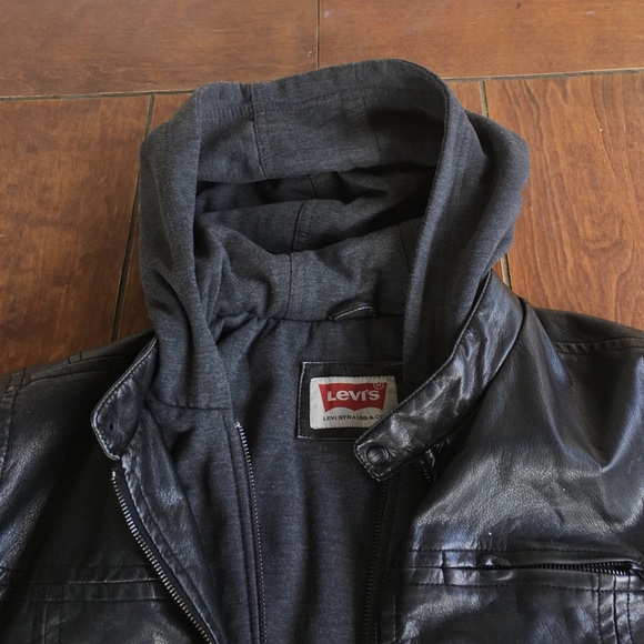 Levi's leather jacket hood - Picture 3 of 4