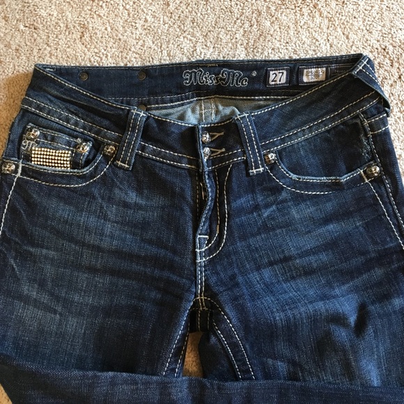 Miss Me jeans, size 27, with crystals pockets. - Picture 3 of 4