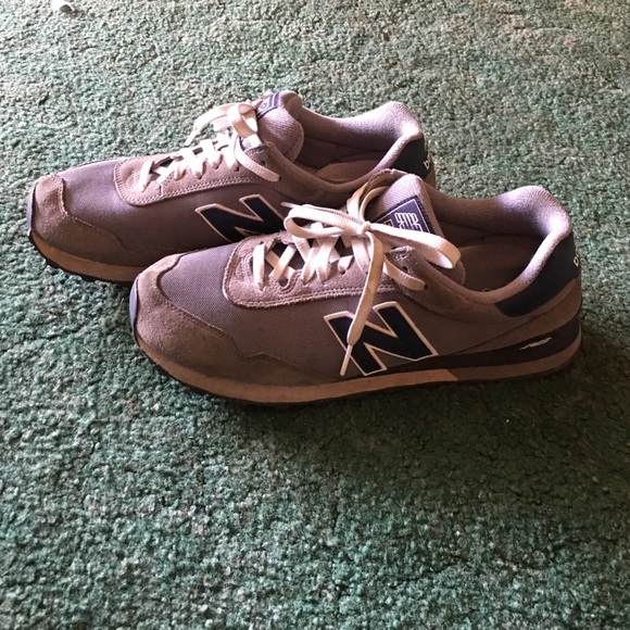 Used New Balance Jogging shoes - Picture 2 of 4