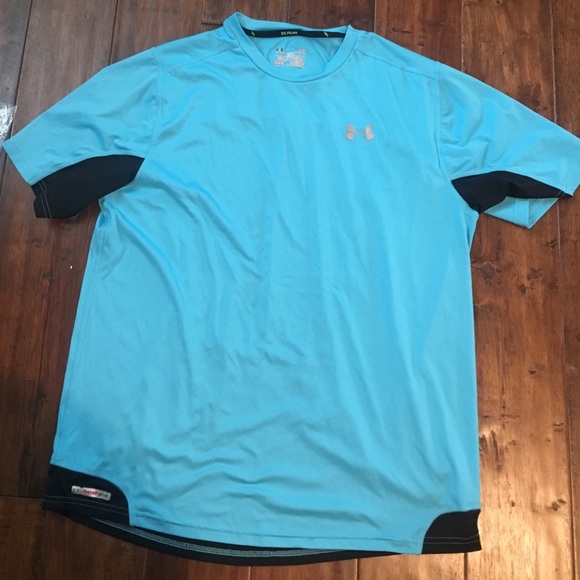Under amour run shirt. Heat gear