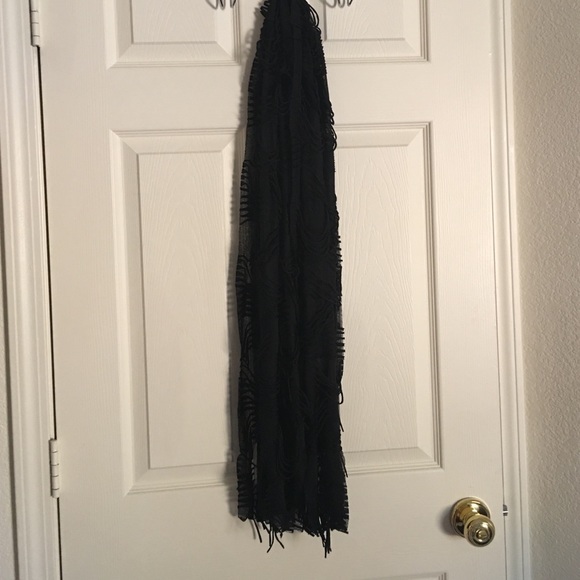 Sheer scarf