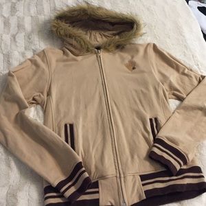 Split faux fur zip up size medium