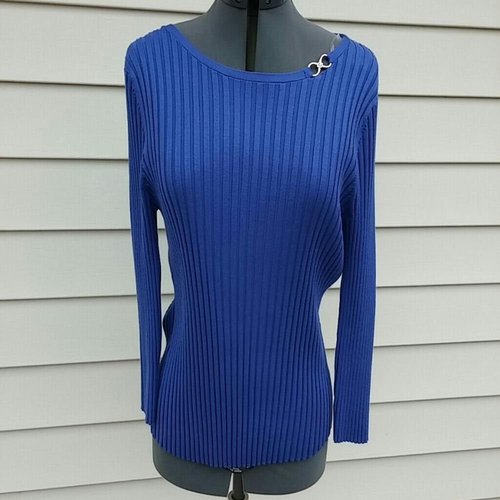 RQT Blue Ribbed Sweater Size XL