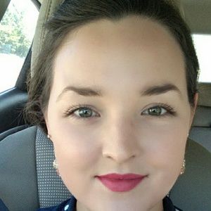 Meet your Posher, Deanna