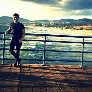 Meet your Posher, Victor