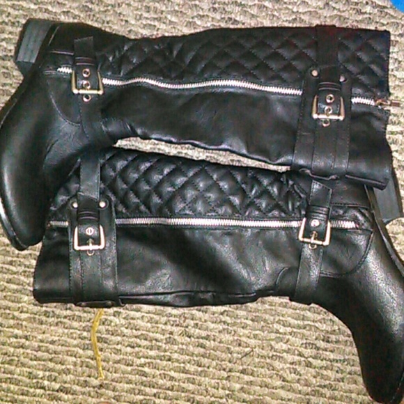 leather boots - Picture 2 of 4