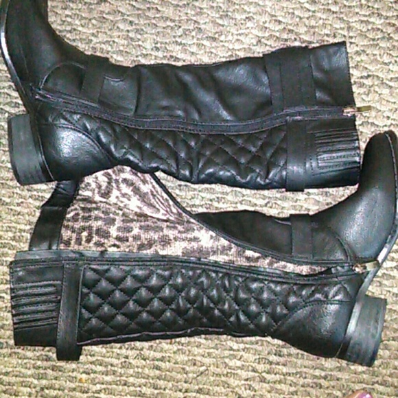 leather boots - Picture 3 of 4