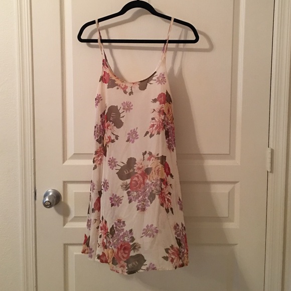 Brandy Melville floral dress