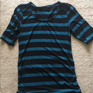 A pea in the pod maternity shirt