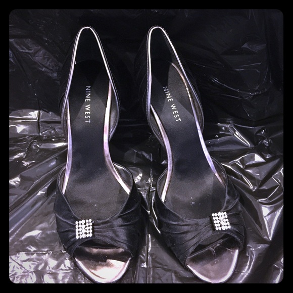 Nine West heels EUC