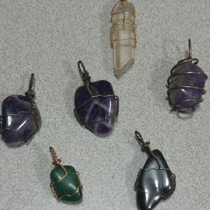 Set of pendants