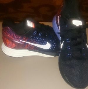 Girls Nike LunarGlide