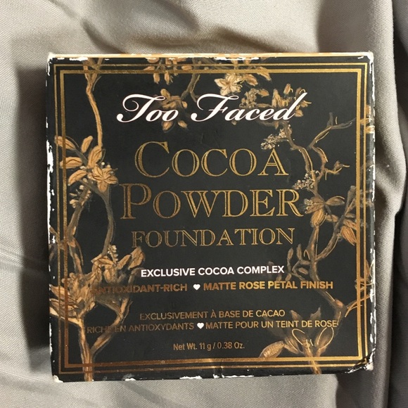 Too Faced Cocoa Powder Foundation - Golden Light