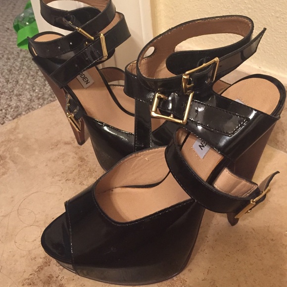 Steve Madden Ronson heels - Picture 1 of 3