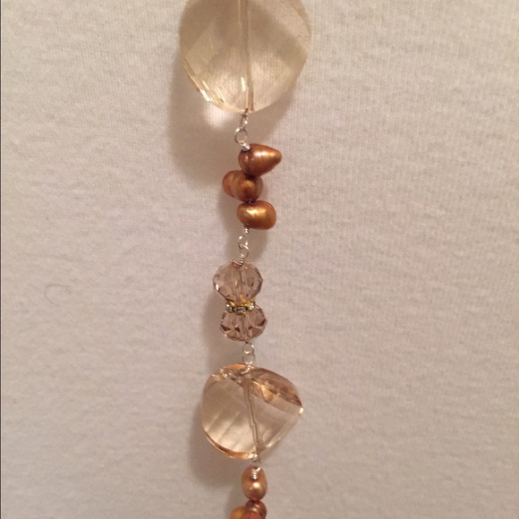 Beaded necklace