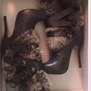 ✨🌟🎄HP🎄🌟✨ Aldo Booties Faux Fur