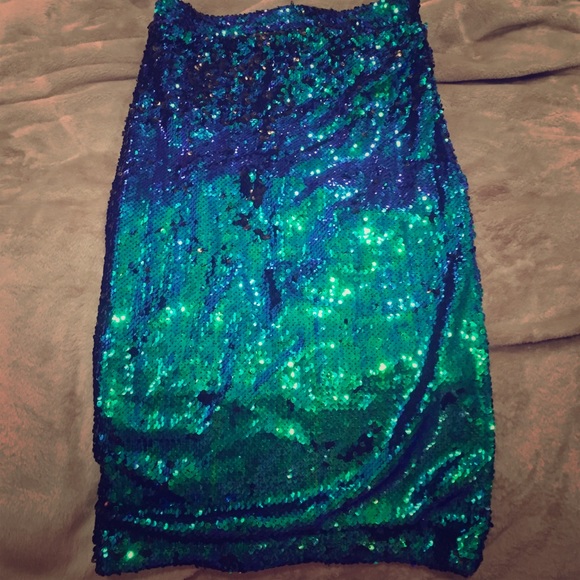 Green and blue sequin pencil skirt