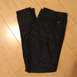 Tribal athletic leggings